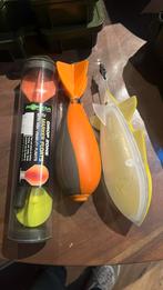 2x markerfloat korda en fox spomb, Watersport en Boten, Ophalen of Verzenden, Overige typen