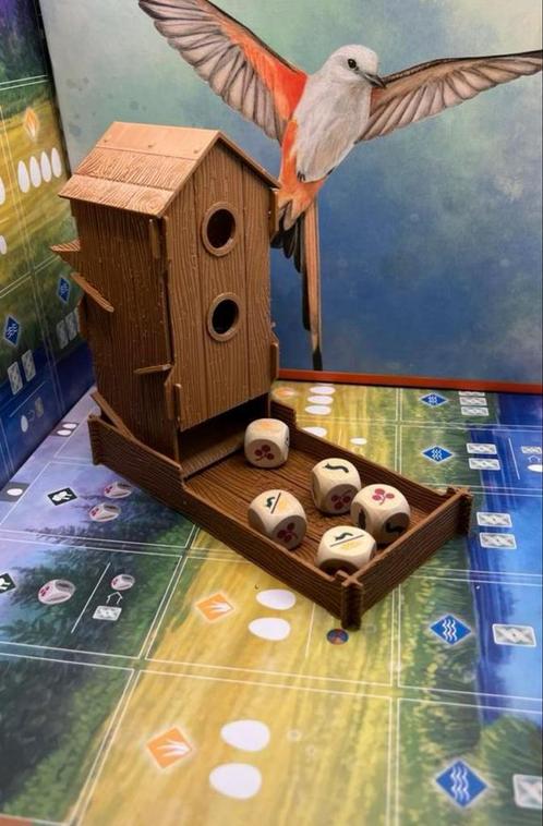 Wingspan dobbelsteenhuis, Hobby en Vrije tijd, Gezelschapsspellen | Bordspellen, Nieuw, Ophalen of Verzenden