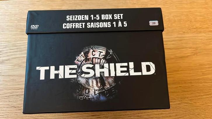 DVD box: The Shield - seizoen 1-5, Cd's en Dvd's, Dvd's | Tv en Series, Zo goed als nieuw, Alle leeftijden, Ophalen of Verzenden