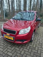 Chevrolet Aveo 1.2 16V 3D 2010 Rood, Auto's, Chevrolet, Voorwielaandrijving, 4 cilinders, 400 kg, Origineel Nederlands