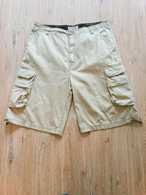 Arizona Cargo Korte Broek maat 40, Kleding | Heren, Broeken en Pantalons, Zo goed als nieuw, Overige maten, Beige, Verzenden