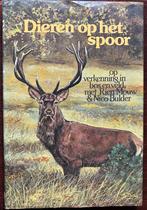 Jagen- jachtboeken.Dieren op het spoor door R.Mouw N.Bulder., Ophalen of Verzenden, Zo goed als nieuw, Natuur algemeen