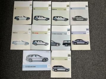 Originele Volvo info boekjes uit 2004! beschikbaar voor biedingen