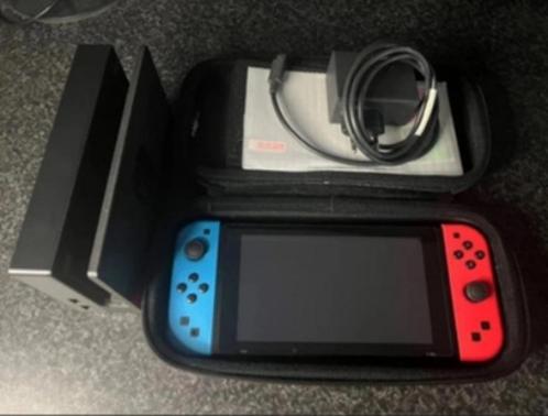 Nintendo Switch Handheld met Dock, Hoes en Accessoires, Spelcomputers en Games, Spelcomputers | Nintendo Switch, Zo goed als nieuw