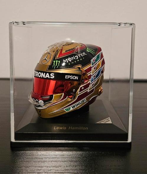 F1 Lewis Hamilton 2017 AbuDhabi helm schaal 1:5, Verzamelen, Automerken, Motoren en Formule 1, Nieuw, Formule 1, Ophalen of Verzenden