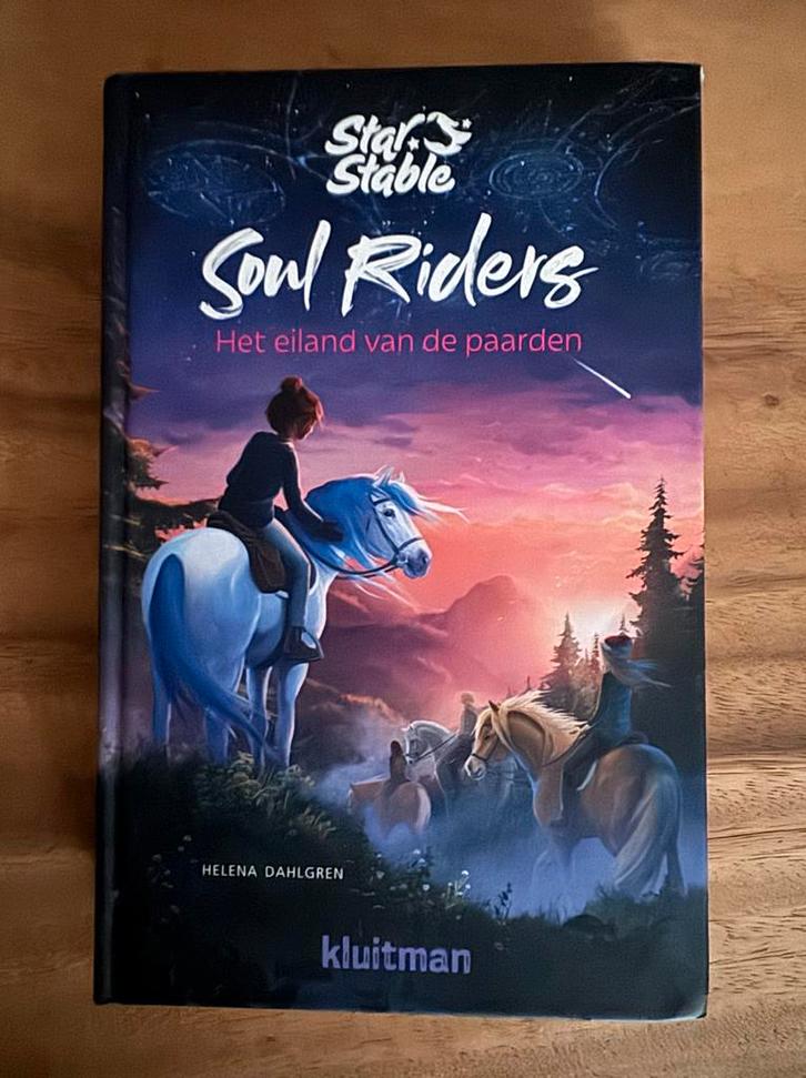 Star Stable Soul Riders - Het eiland van de paarden, Boeken, Fantasy, Zo goed als nieuw, Ophalen of Verzenden