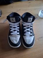 nike yordan maat 36,5, Kinderen en Baby's, Gebruikt, Jongen of Meisje, Schoenen, Ophalen of Verzenden