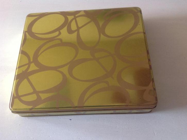 Vierkante koektrommel, Huis en Inrichting, Keuken | Potten en Pannen, Zo goed als nieuw, Pot, Bus of Blik, Aluminium, Ophalen of Verzenden