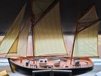 Grote schip en twee kleine schip, Hobby en Vrije tijd, Modelbouw | Boten en Schepen, Ophalen of Verzenden, Zo goed als nieuw