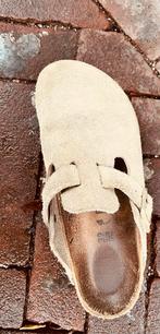 Birkenstock Suede Maat 39, Kleding | Dames, Schoenen, Ophalen of Verzenden, Gedragen, Beige, Slippers