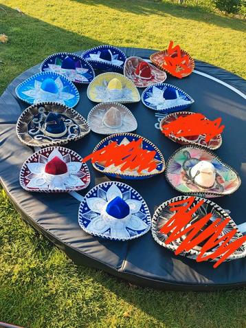 Sombrero's in hele goede staat en origineel  beschikbaar voor biedingen