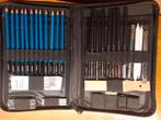 H&B tekenset in etui, Ophalen of Verzenden, Zo goed als nieuw, Potlood of Stift, X