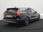 Volvo V60 T8 AWD Plus Bright Long Range Plug in In Hybrid 45, Auto's, Volvo, Automaat, Gebruikt, Beige, 4 cilinders