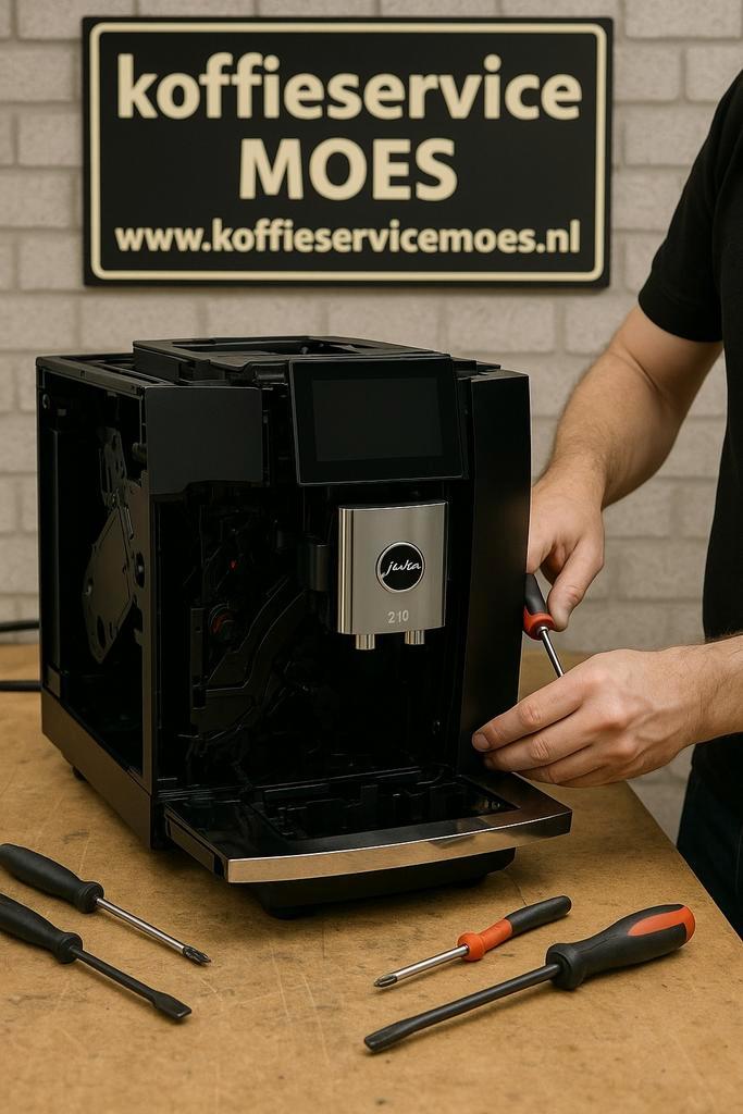 Jura koffiemachine toe aan onderhoud of reparatie?, Witgoed en Apparatuur, Koffiezetapparaten, Zo goed als nieuw, Koffiemachine