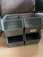 4 metalen Industriële stapelbakken, Doe-het-zelf en Verbouw, Kratten en Dozen, Ophalen, Zo goed als nieuw, Minder dan 40 cm, Minder dan 35 cm