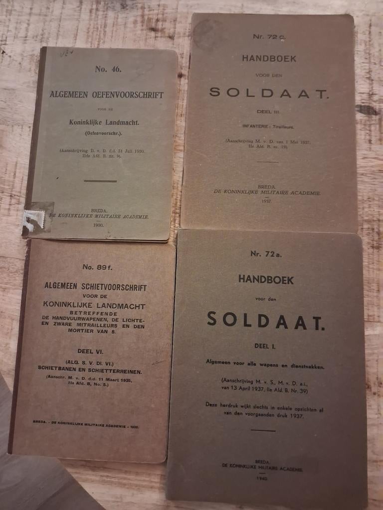 NL voor 1940 voorschriften handboek soldaat, ., Ophalen of Verzenden, ., Nederland