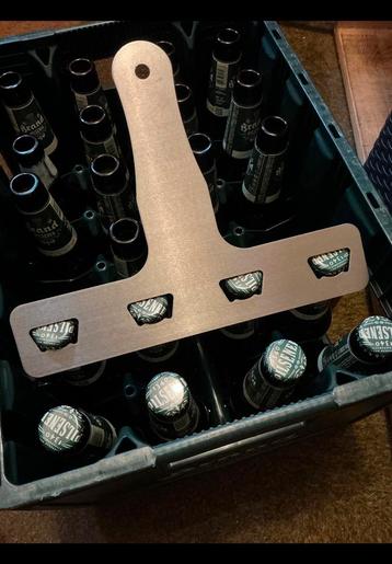 RVS. Vier dubbele bier flessen opener. Van roest vrij staal. beschikbaar voor biedingen