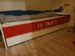 Fc twente bed, Kinderen en Baby's, Ophalen, 85 tot 100 cm, Zo goed als nieuw, Lattenbodem