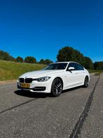 BMW 3-Serie 2.0IX 320 135KW Aut8 (f30) 2013 Wit, Auto's, BMW, Achterwielaandrijving, Zwart, 4 cilinders, Wit