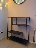 Zwarte metalen kastje, Huis en Inrichting, Tafels | Sidetables, Ophalen, 50 tot 100 cm, Zo goed als nieuw, Metaal