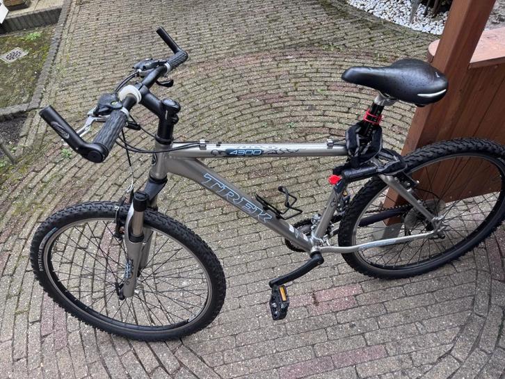 Trek 4300 dames mountainbike, betrouwbaar en stevig, Fietsen en Brommers, Fietsen | Dames | Sportfietsen en Toerfietsen, Zo goed als nieuw