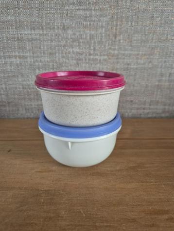 Tupperware Bakjes (Crème) met deksel Ø 9,5cm beschikbaar voor biedingen