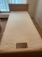 Electrisch seniorenbed 90 bij200 met nachtkastje, Huis en Inrichting, Verstelbaar, 90 cm, Eenpersoons, Wit
