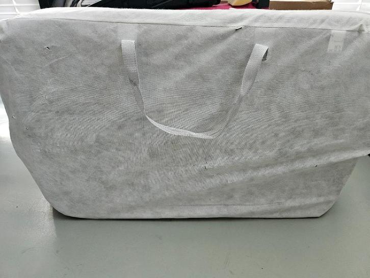 Chicco cosleeping bed, Kinderen en Baby's, Kinderkamer | Bedden, Zo goed als nieuw, Minder dan 140 cm, Minder dan 70 cm, Lattenbodem