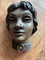het beroemde dodenmasker "Het Meisje van de Seine", Ophalen, Zo goed als nieuw, Rond, Hout