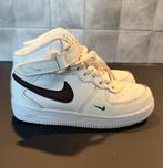 Nike Air Force 1 Mid 40TH Anniversary Sail Basalt maat 31,5, Jongen of Meisje, Schoenen, Ophalen of Verzenden, Zo goed als nieuw