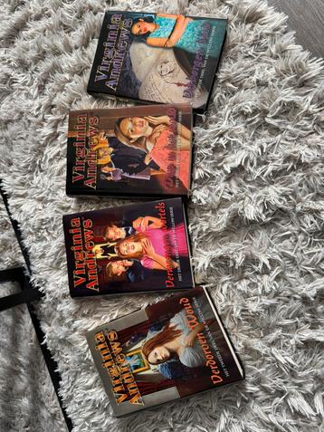 Diverse boeken tekoop beschikbaar voor biedingen