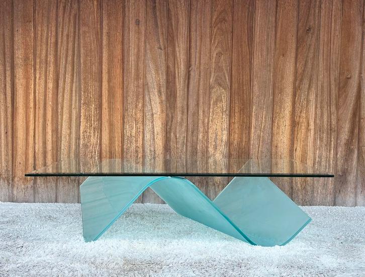 Vintage curved coffeetable by Reflex, Antiek en Kunst, Antiek | Meubels | Tafels, Ophalen of Verzenden