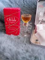 parfumminiatuur met doosje oh lala by louis azzaro, Ophalen, Zo goed als nieuw, Miniatuur, Gevuld
