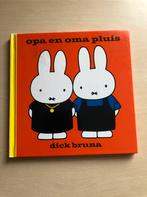 Opa en oma pluis ( dialect brabants), Ophalen of Verzenden, Zo goed als nieuw