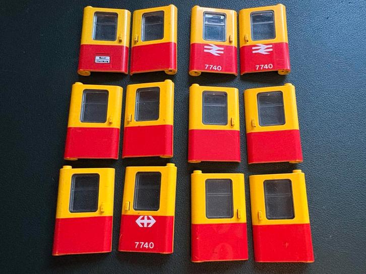 Partij lego trein deuren 7740, Kinderen en Baby's, Speelgoed | Duplo en Lego, Zo goed als nieuw, Ophalen of Verzenden