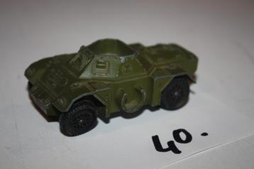 40. Dinky Toys Ferret scout car, made in England beschikbaar voor biedingen