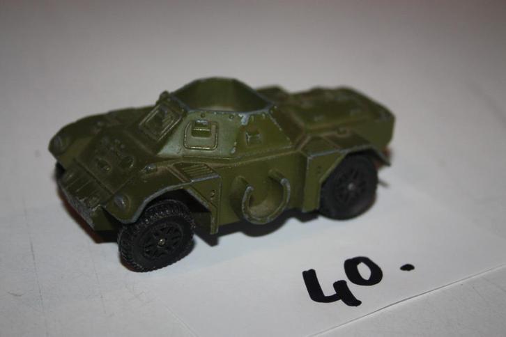 40. Dinky Toys Ferret scout car, made in England, Hobby en Vrije tijd, Modelauto's | 1:43, Gebruikt, Overige typen, Dinky Toys