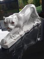 PRACHTIGE WIT PORSELEINEN PANTER AFGEZET MET GOUDEN BIES .
A, Verzamelen, Beelden en Beeldjes, Ophalen of Verzenden, Zo goed als nieuw