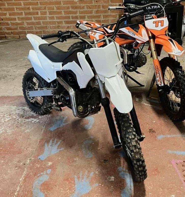 Pitbike 110 cc IN BELGIE, Fietsen en Brommers, Brommers | Crossbrommers, Zo goed als nieuw, Overige merken, Ophalen