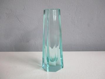 Vaas vase Moser stijl kristal beschikbaar voor biedingen