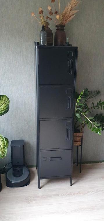 Ikea Idasen 2 stuks Mat zwart gespoten Hoge kast kantoorkast beschikbaar voor biedingen