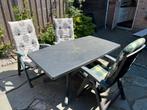 Tuintafel + 3 stoelen, donkergroen, met kussens, Ophalen, Gebruikt, Kunststof, Tuinset