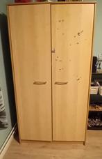 Kledingskast, Ophalen