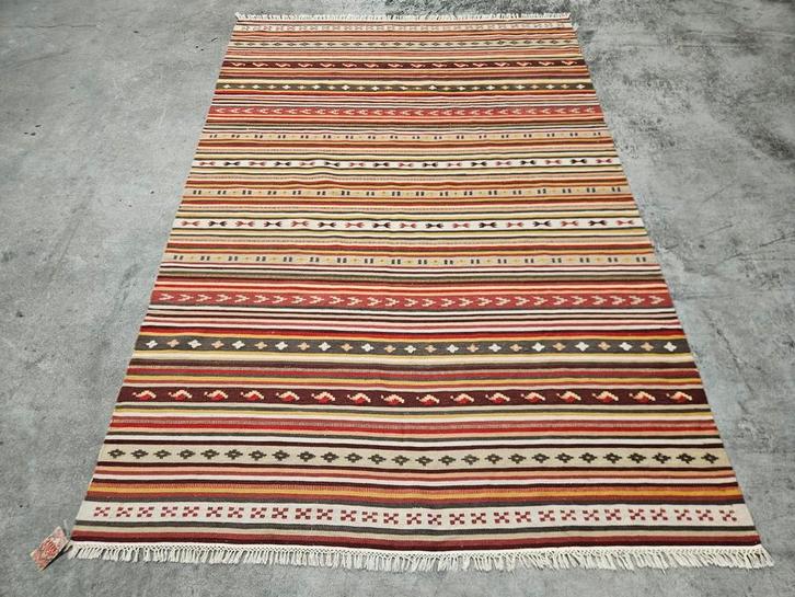 Handgeknoopt oosters Kelim tapijt reversible 167x247cm, Huis en Inrichting, Stoffering | Tapijten en Kleden, Gebruikt, 150 tot 200 cm