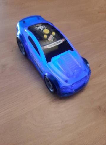 ZGAN auto met licht en geluid  beschikbaar voor biedingen