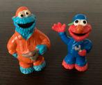 2 vintage (JHP) Sesamstraat figuurtjes Elmo en Koekiemonster, Verzamelen, Poppetjes en Figuurtjes, Ophalen of Verzenden, Gebruikt