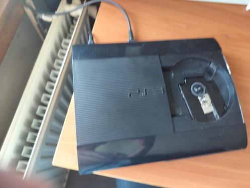 PlayStation 3 + twee Controllers en oplaadkabel Controllers, Spelcomputers en Games, Spelcomputers | Sony PlayStation 3, Zo goed als nieuw
