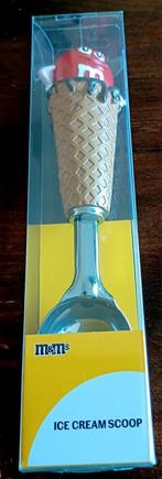 M&M ice scoop Red, Ophalen, Nieuw
