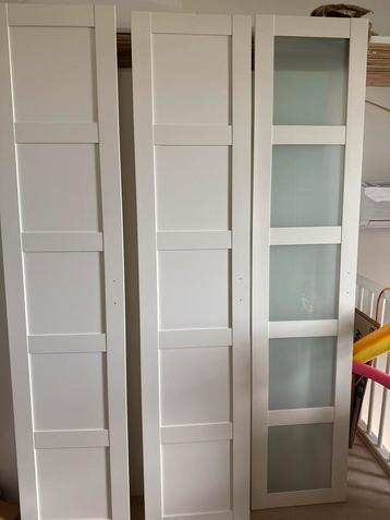 3 IKEA kastdeuren  - Hout & Glas