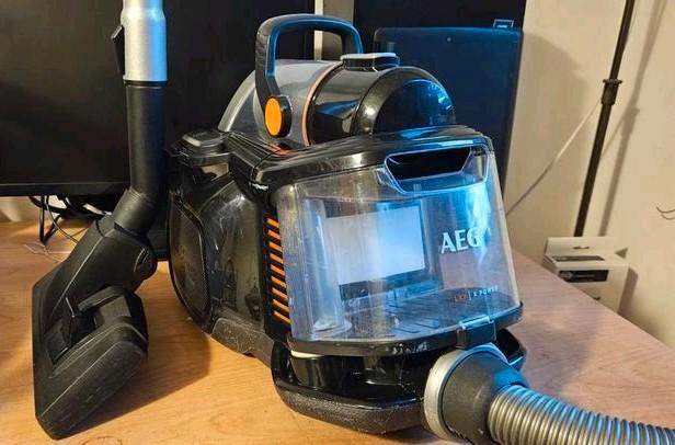 AEG LX7 zakloze stofzuiger krachtig, netjes en schoon, Witgoed en Apparatuur, Stofzuigers, Zo goed als nieuw, Stofzuiger, Minder dan 1200 watt